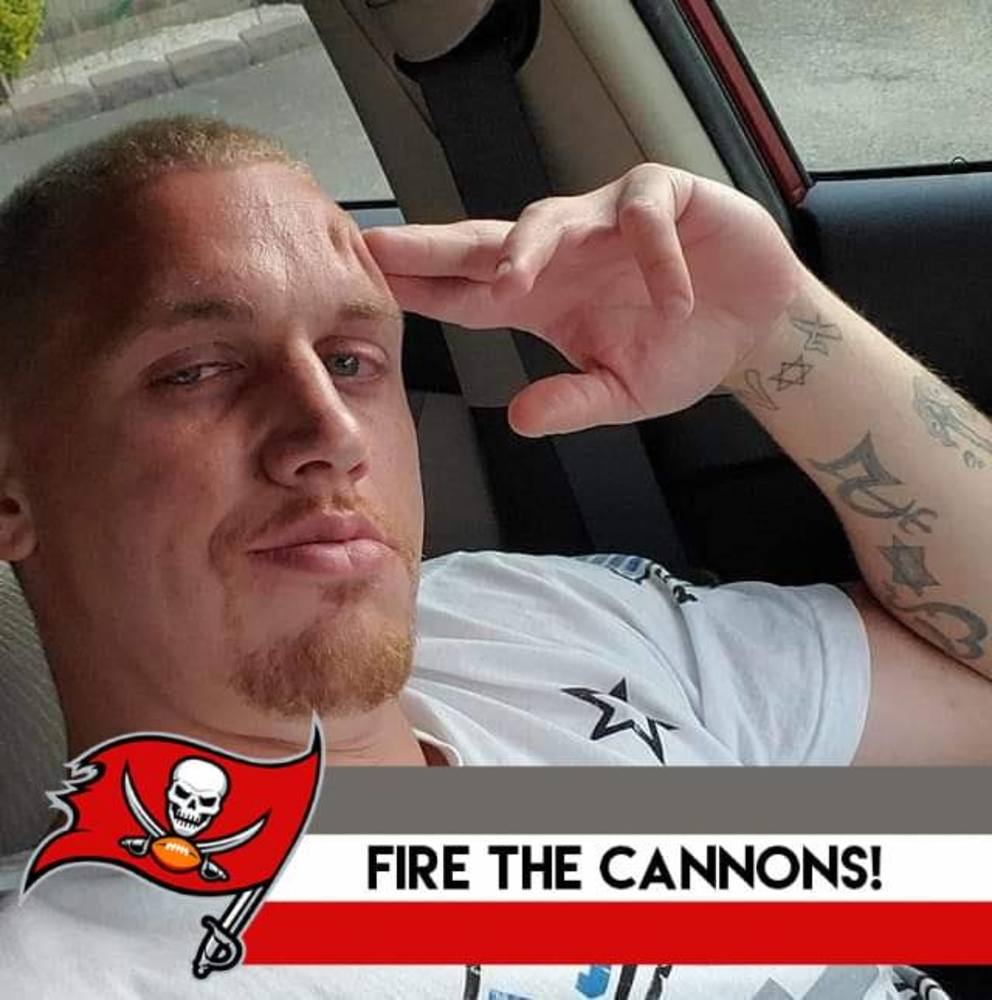 Meet your Posher, Zac